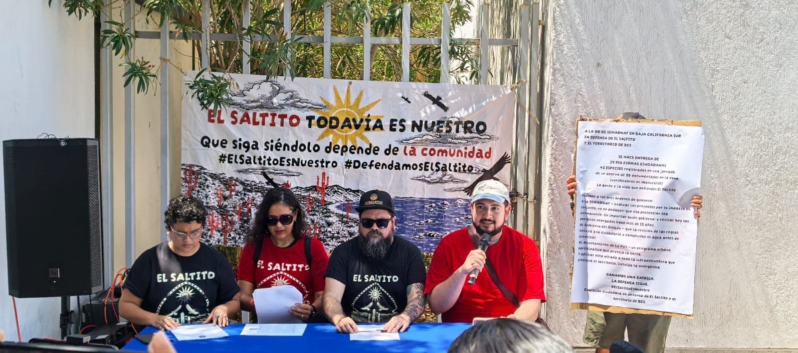 “El proyecto no está muerto”: Organizaciones entregan a Semarnat más de 19 mil firmas en defensa de El Saltito