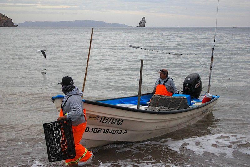 Agua Verde fishermen uniforme.jpeg