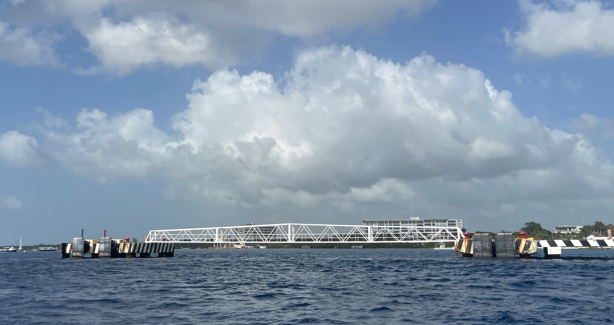megaproyectos-energia-expansion-turistica-acorralan-cozumel-3.jpg